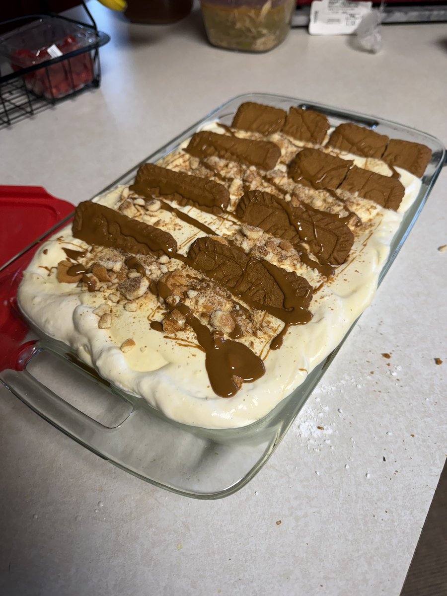 wacke's tweet image. Biscoff Banana Pudding 😎

This might be a fan favorite at Thanksgiving