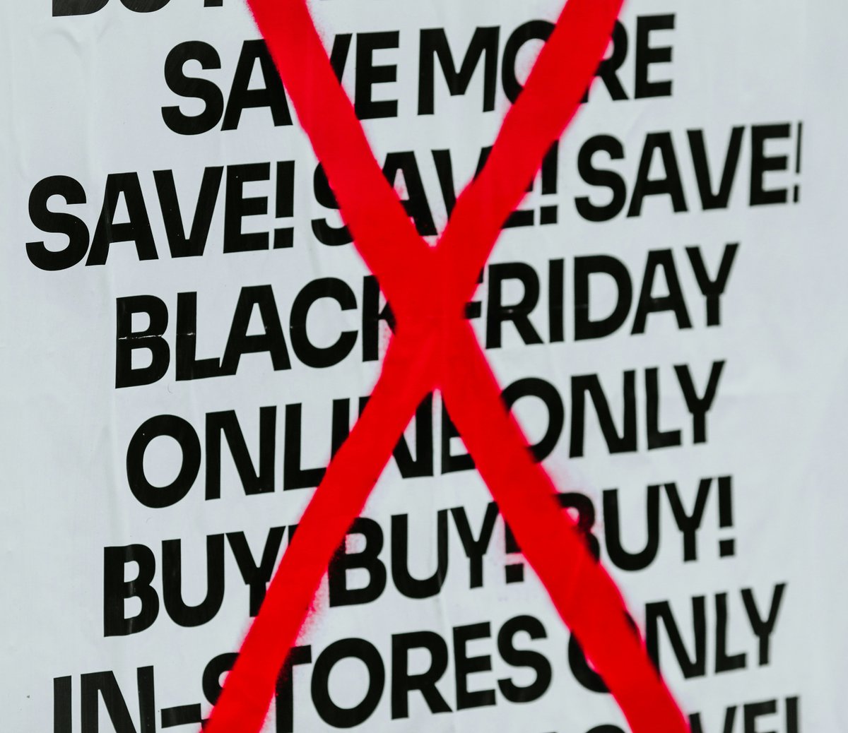 TheMiamiTimes's tweet image. #BlackFriday arrives as Black communities face rising unemployment and economic fallout. Leaders like @AyannaPressley and groups including @BlackVotersMtr are urging shoppers to join nationwide boycotts demanding accountability. 

miamitimesonline.com/business/black…

#BlackEconomy