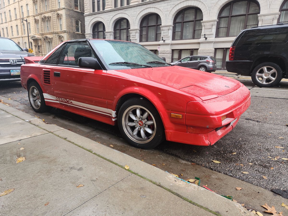 stealthygeek's tweet image. Spotted this sweet little survivor today. 1st Gen Toyota MR2 Spyder. An 80&apos;s mid-engine go cart.