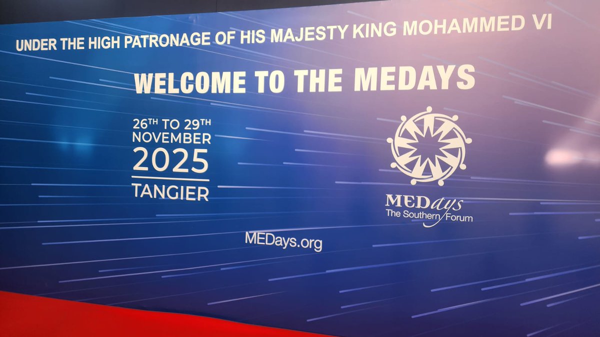 IR4Lab's tweet image. The #IR4Lab had the honor of welcoming Her Excellency the Minister Delegate for #Digital Transition and Administrative Reform, Amal El Fallah Seghrouchni, to our booth at the forum. We presented her with an overview of our latest #technological solutions in #blockchain.🇲🇦🚀