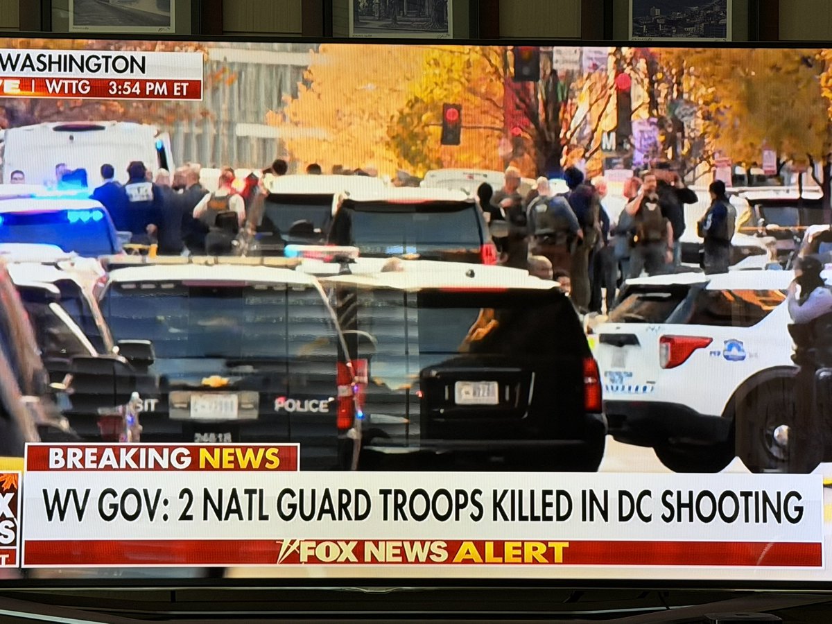 DeaconMario's tweet photo. Our two National Guard troops shot in DC have passed away. 

Heartbreaking to us all but especially to their families and unit. Very sad day for our entire country. RIP heros, forever in our hearts. 🙏 https://t.co/j17M0mJi8Y