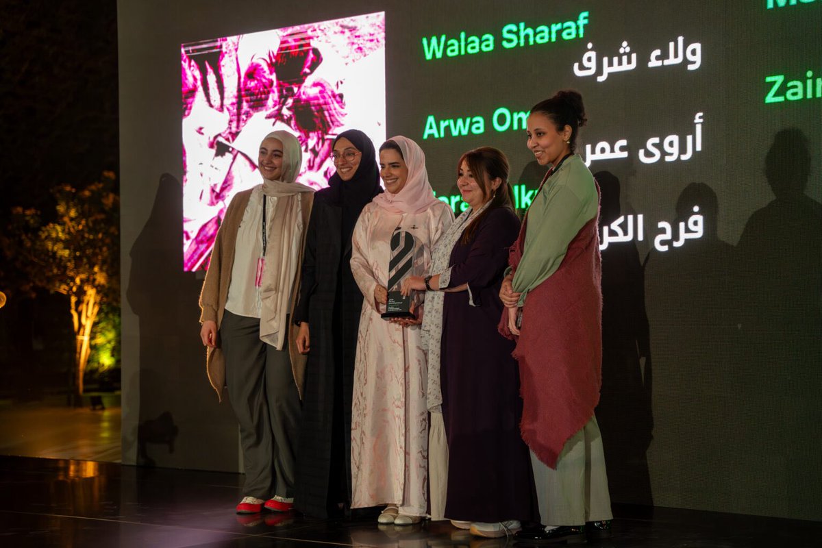 CARAVEL Magazine tweet media