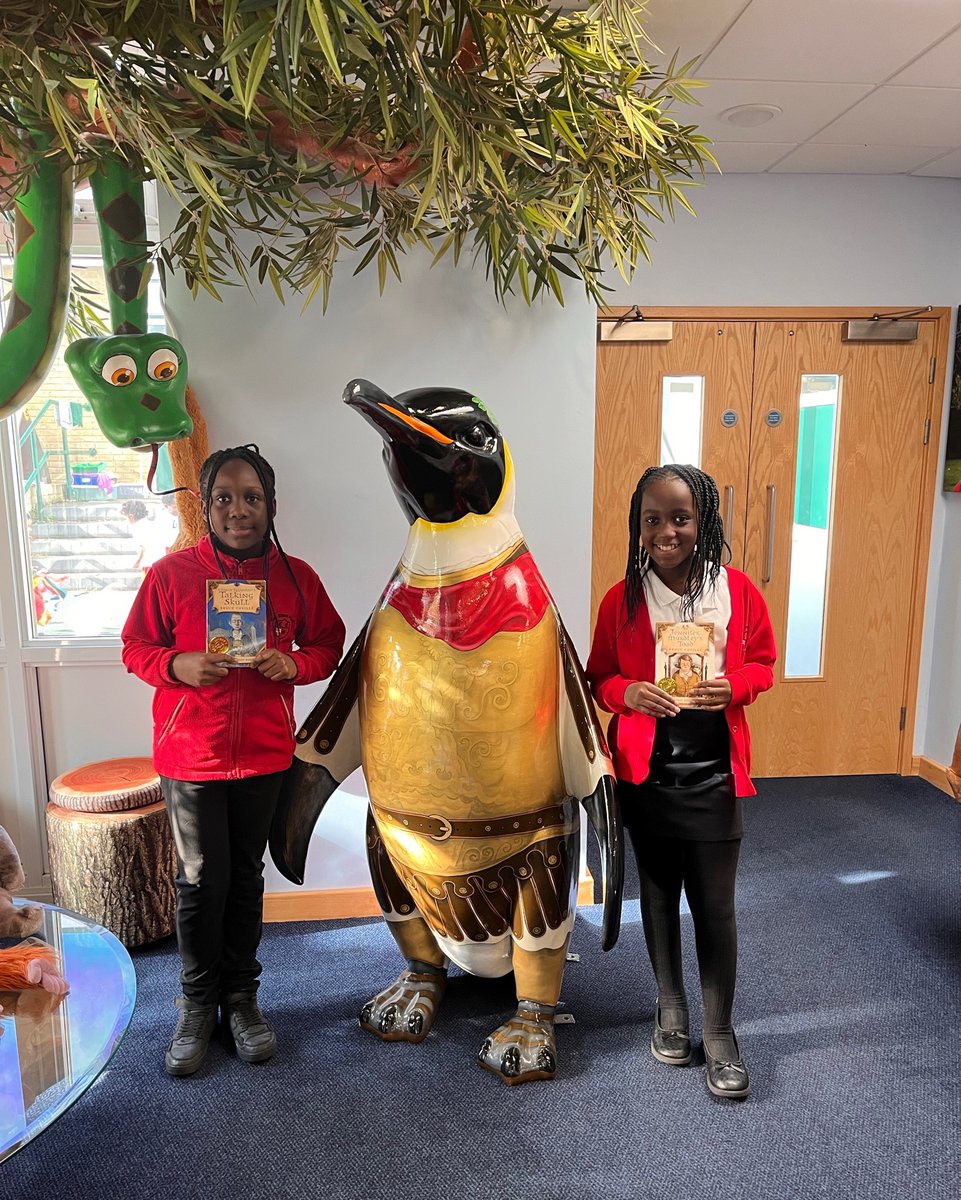 Well done to our Year 5 VERA winners! 📚📚🏆 #weareLeeChapel #ReadingForpleasure