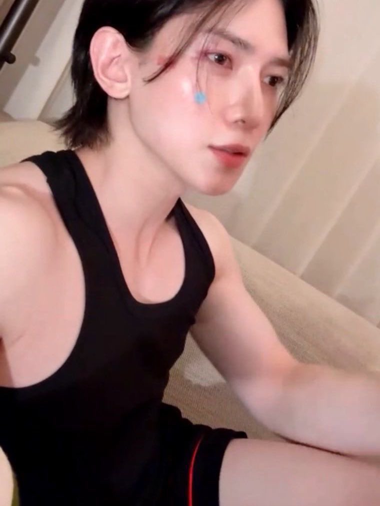 THIS IS JUST CRAZY LIKE AHHHH