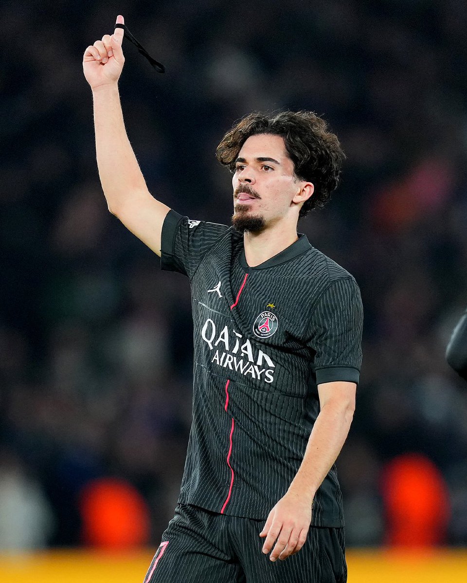 ChampionsLeague's tweet image. That Vitinha finish 😍

#UCL