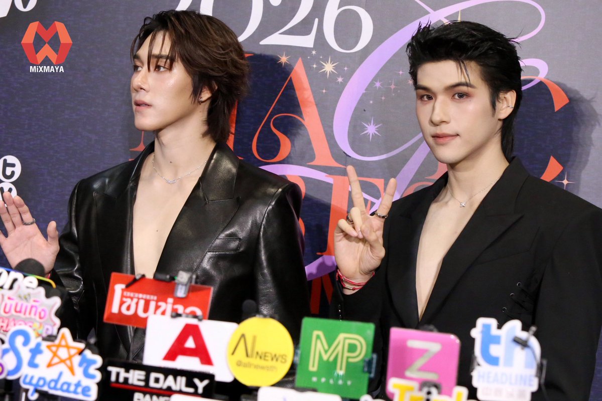 “สกาย-นานิ” ช่วงสัมภาษณ์กับสื่อในงาน “GMMTV 2026 MAGIC VIBES MAXIMIZED” 🔮✨

IMINA SKYNANI MAGIC TIME
#GMMTV2026
#SkyNani #สกายนานิ
#skywongravee #hirunkit_