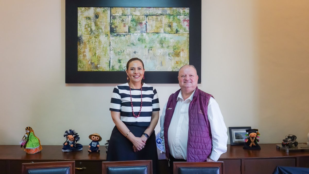 #SEDEQ y  #SEGOB fortalecen la colaboración institucional. 🫱🏻‍🫲🏼 La secretaria <a href="/MarthaSotoQro/">Martha Soto</a>  se reunió con Samuel Mena, representante de SEGOB en #Querétaro, para reforzar la articulación interinstitucional, esencial para atender de manera eficaz las necesidades de nuestras