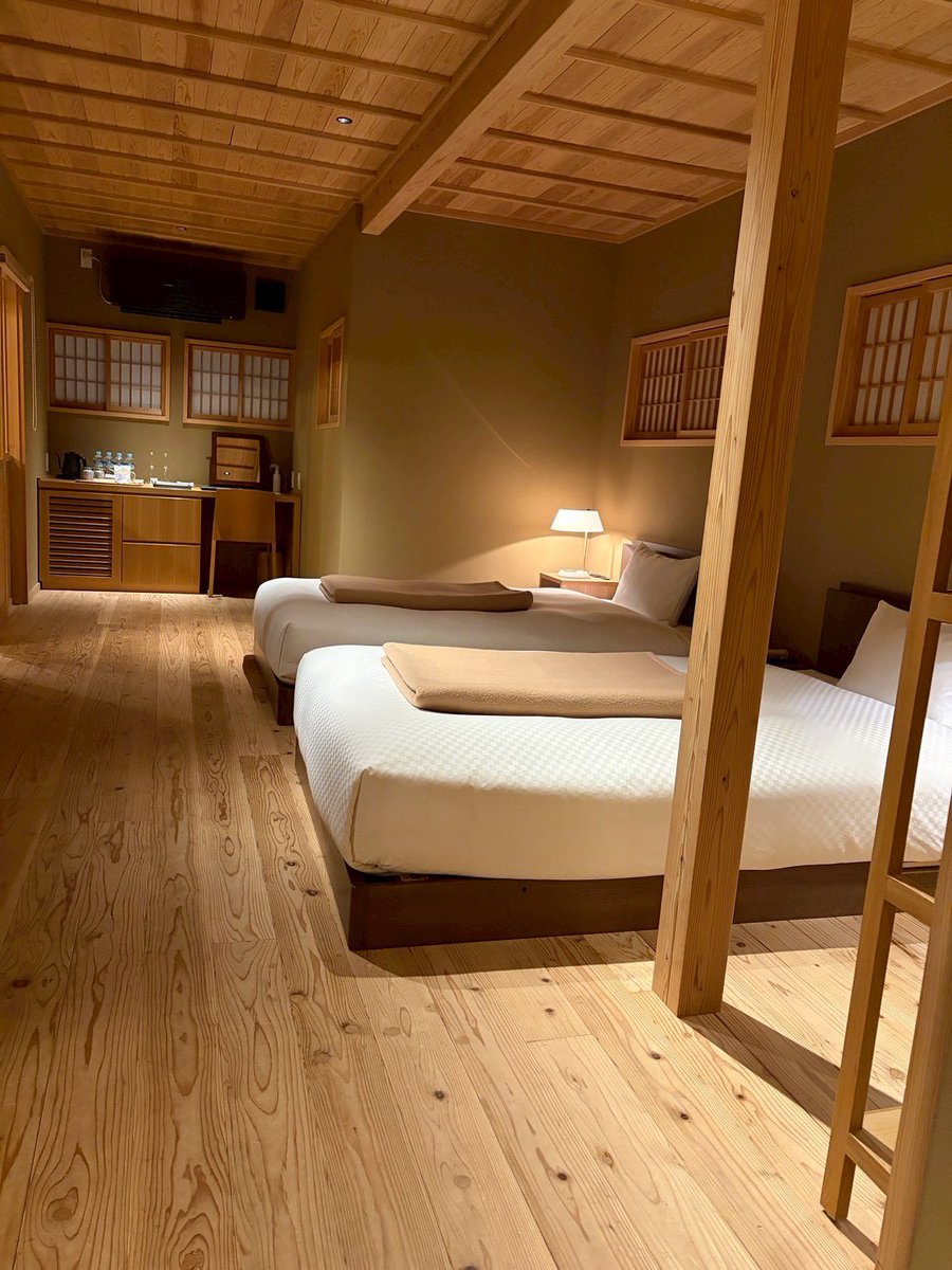 みーたん tweet media