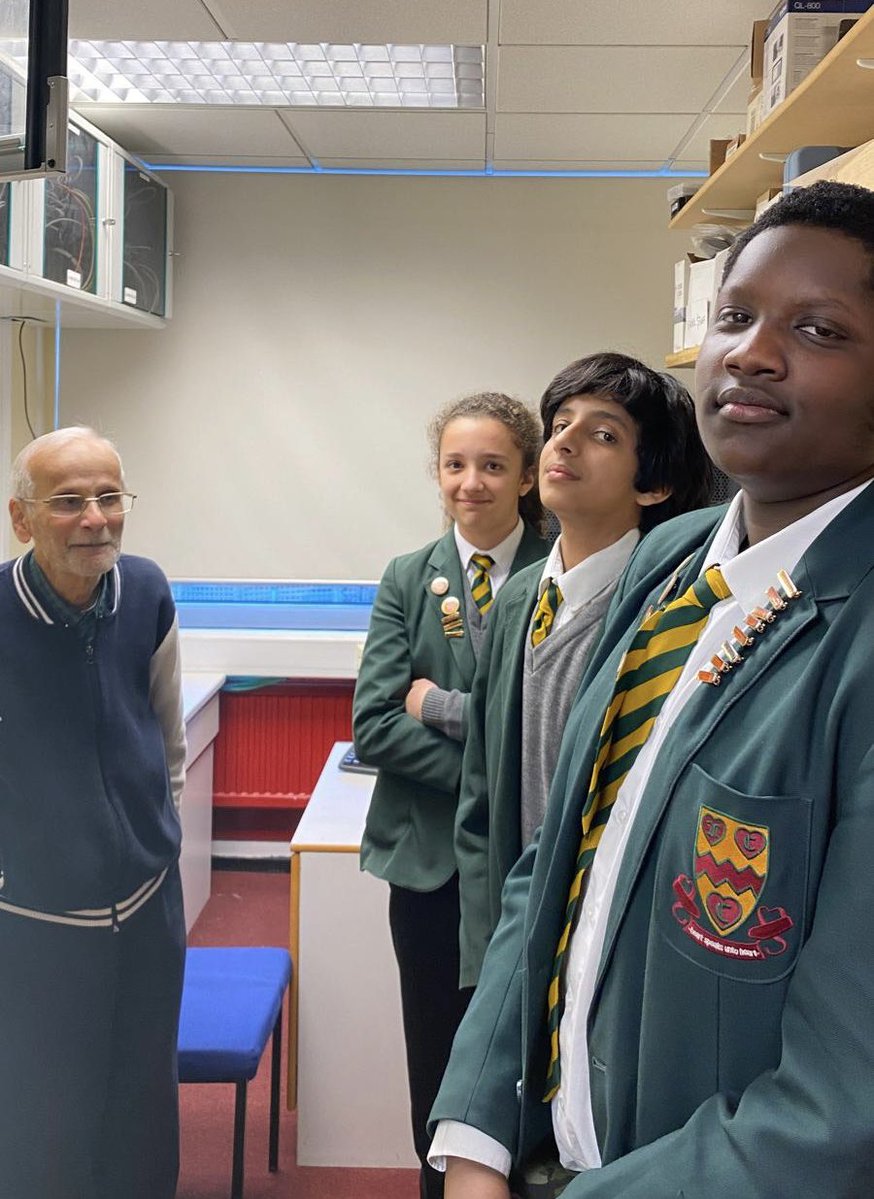 NCCBrent's tweet image. Our IT manager Mr Anjum showing Year 10 Computer Science students the server room as part of their GCSE Network curriculum #technology #computing #careersintechnology