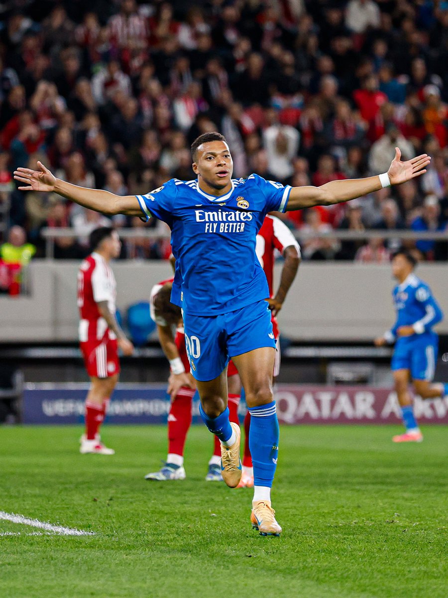 realmadrid's tweet image. Se me acaban los adjetivos para este hombre...