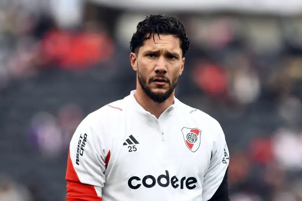 santigrizas19's tweet image. 🚨‼️ÚLTIMO MOMENTO!

🗣️ Si Jeremías Ledesma tiene paciencia podría ser titular en el arco de River en el 2033.

ℹ️ @juancortese