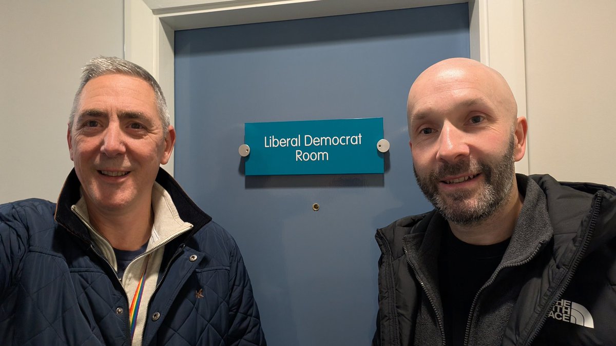 ajsmith_libdem's tweet image. Great meeting tonight with #LibDem colleagues.
​We’re hard at work planning our strategy for the next council meetings. Our focus: tackling local issues head-on and holding the executive to account for our community. 🗳️
​#Lindley #LibDems working all year round for our residents!
