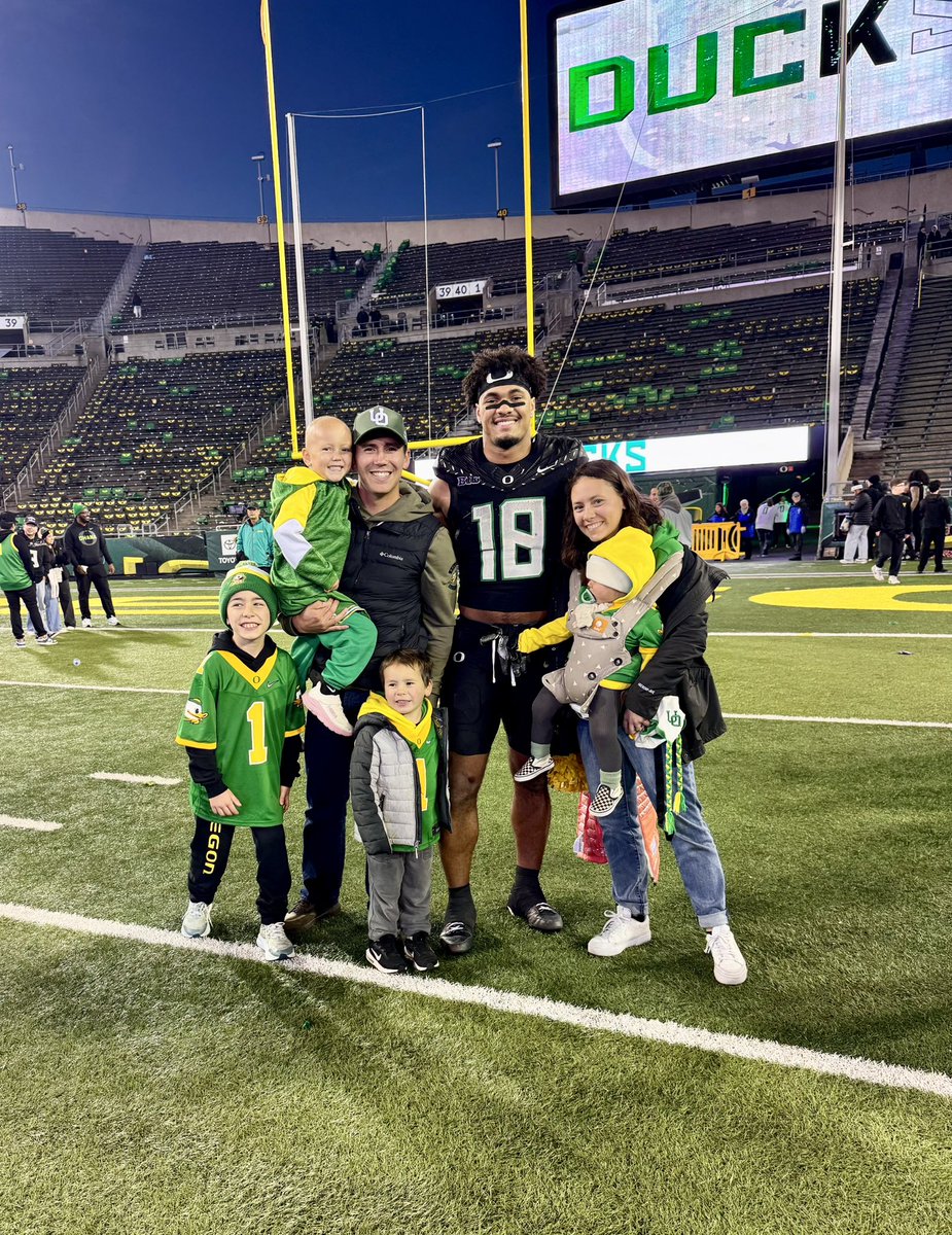 TriumphTogether tweet media