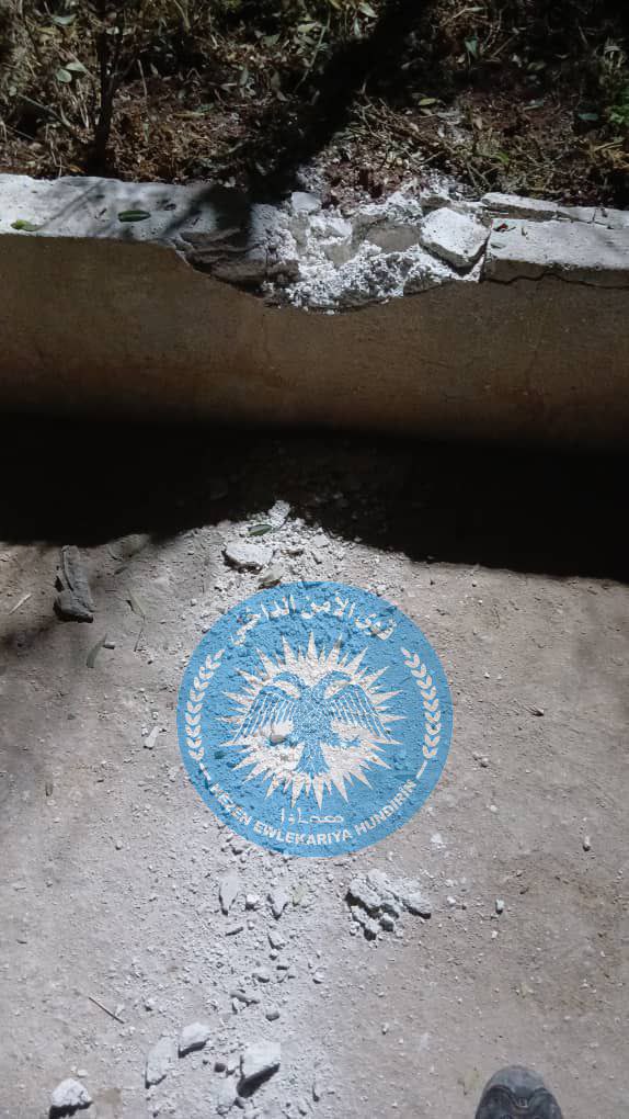 Halep’te Gerginlik: Geçici Hükümete Bağlı Unsurlardan Şêx Meqsûd’da Asayiş Noktasına Ateş

Halep kentinde, Şêx Meqsûd Mahallesi’nde bulunan İç Güvenlik Güçleri (Asayiş) noktasının, geçici hükümete bağlı unsurlar tarafından hedef alındığı bildirildi. Asayiş kaynaklarına göre