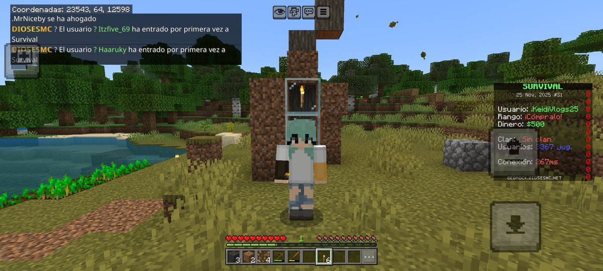KeidiVlogs25's tweet photo. @DiosesMcOficial Me gusta mucho este server, no solo por qué Vegetta entra, si no por qué siento que puedo hacer mi survival sin tener que preocuparme tanto por tantos bichos que salen en la noche, ya hasta hice mi base y me encanta, aunq aún se ve fea puedo pasar la noche en un lugar seguro ❤️ https://t.co/ZH3mSszh4T