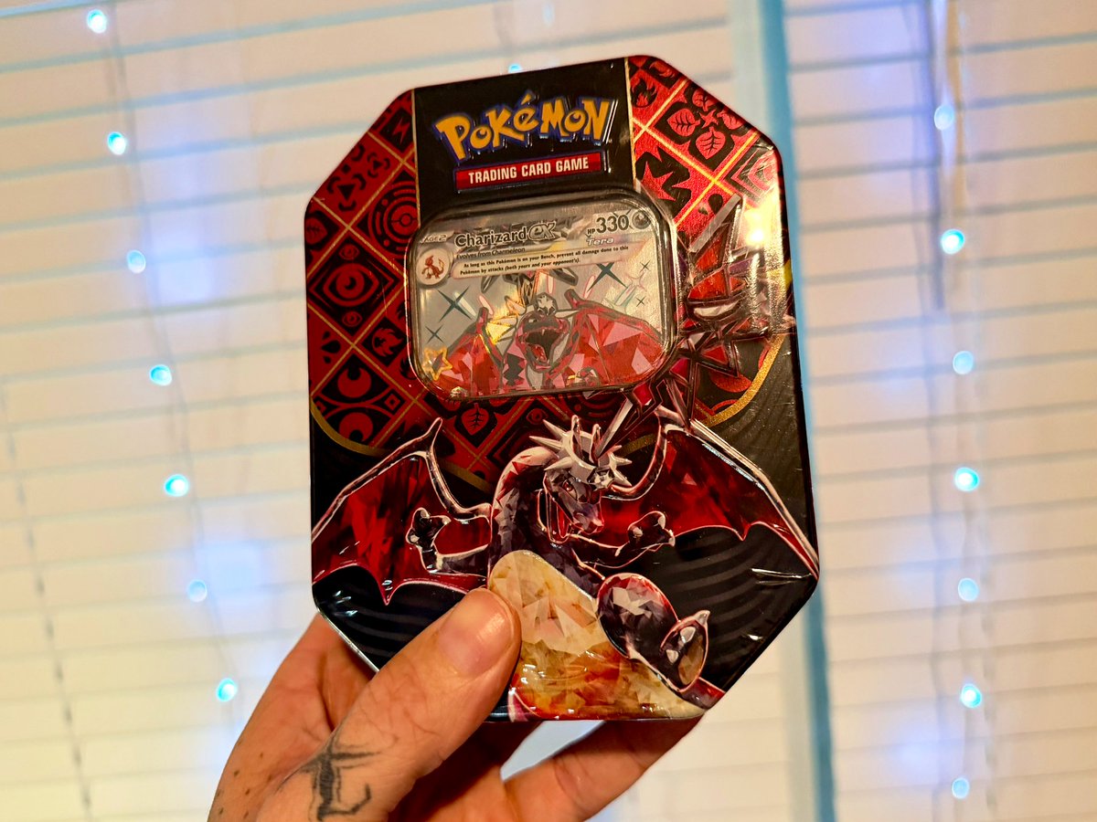 Doctors called and need some money lol

SALE TIME

Singles
-Lugia $400
-PenaSaur $15
-Wiggs $8
-Zard $15
-Umby/Espy $45
-Umby $20

Sealed
-Paldean Tin Display $300
-Legandary Warriors $135
-Paldean Zard Tin $95

Life comes at ya fast, make a deal with me