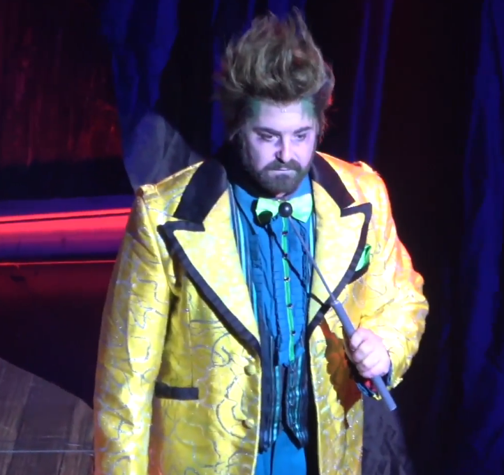 BetelG3use's tweet image. FUCK YOU!!!