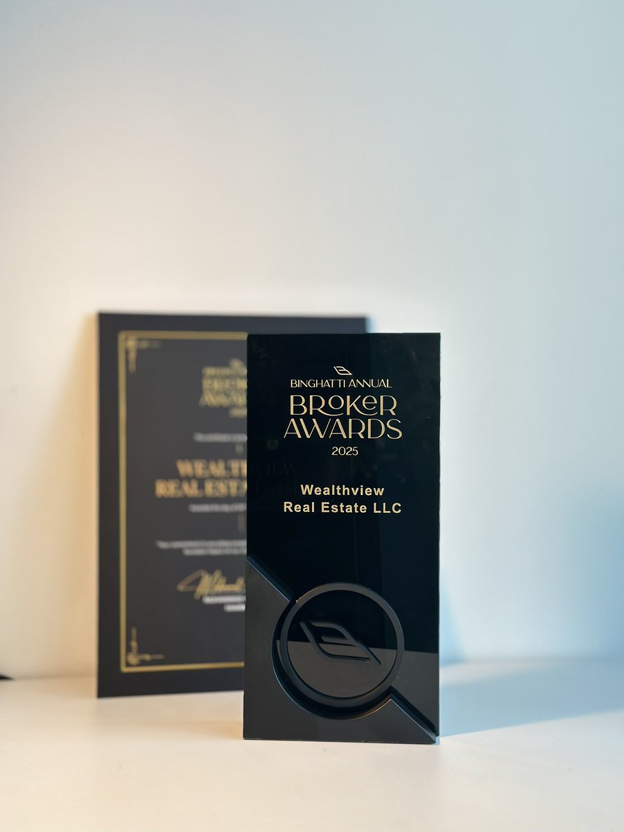 We won! 

#afro #afrocaribbean #dubai #awards #Binghatti #thinkwealthview #africa