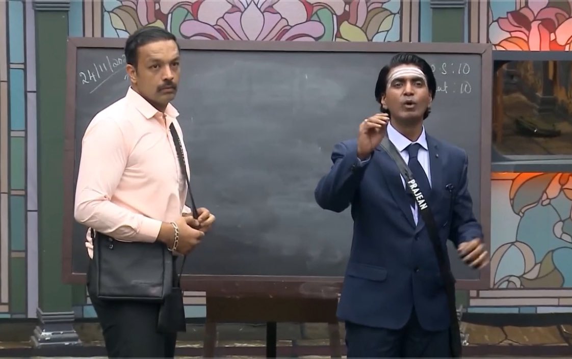 anjaliagarwal55's tweet photo. Ama dhane @VijaySethuOffl sir? #WardenVasanthi and #Dharmalingam rocked Bee Bee School
#BiggBossTamilSeason9
#BiggBossTamilSeason9 https://t.co/obem2iCfv8