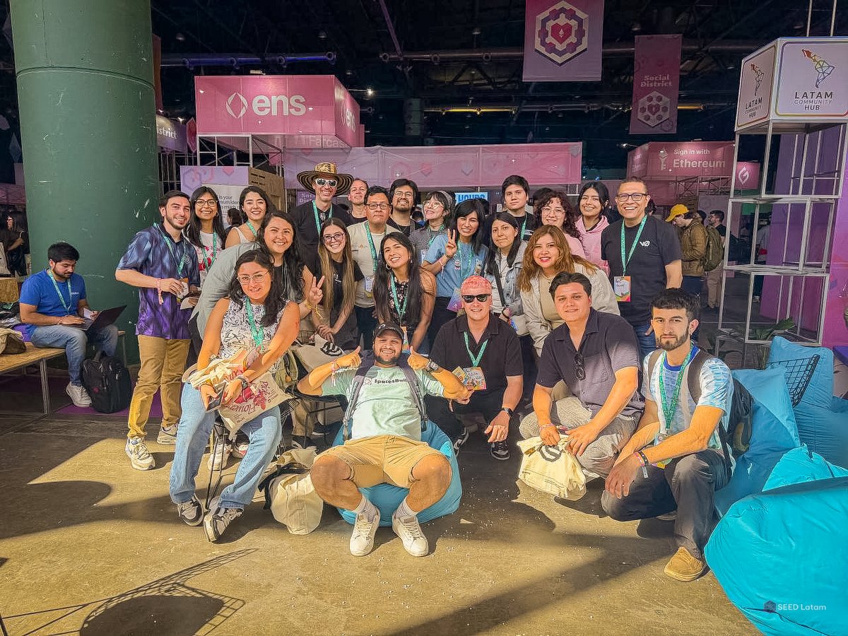 SEEDLatam's tweet image. La fuerza de Latam estuvo más presente que nunca, potenciada por quienes se animaron a participar, sumar perspectivas y abrir nuevas conversaciones.

Gracias a quienes se acercaron a presentar, facilitar, compartir y aportar energía durante toda la semana.

@EthereumBo…