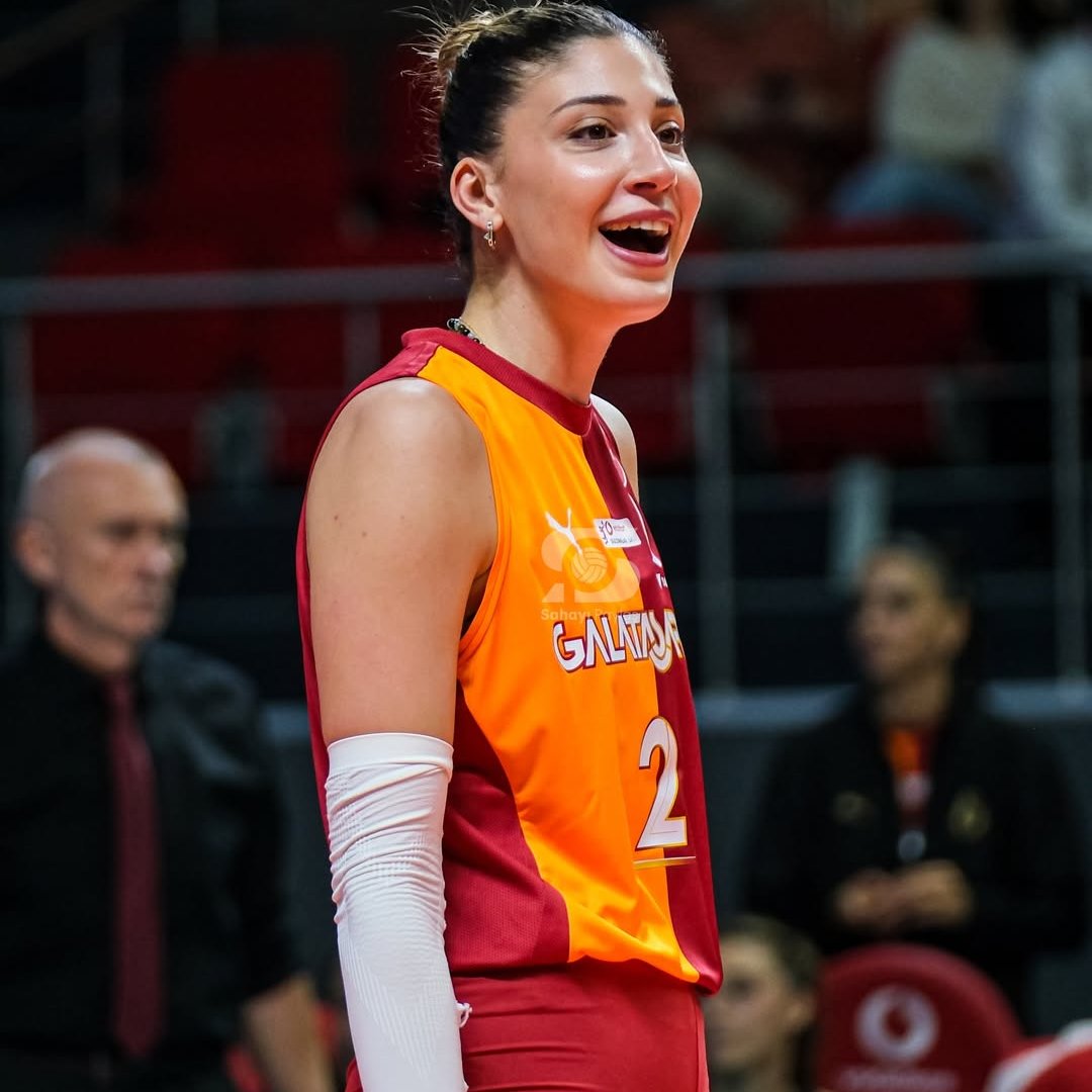 gibbybaris's tweet image. ⚡️ İlkin Aydın x Porto Yarım Set

5/6 %83h
1 ace
%33 pm, %33 mm ( 6 manşet )
6 sayı, +6 WL

📌 Son set 9-12 gerideyken oyuna girdi