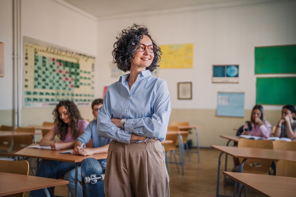 MichiganVirtual's tweet image. We’re thankful for educators, the heart of every classroom. Your dedication, curiosity, and commitment to learning inspire us all year long💛

Keep learning, keep leading: hubs.la/Q03V1g380 

#MichiganVirtual #ThankfulForTeachers #ProfessionalLearning #GratitudeInEducation