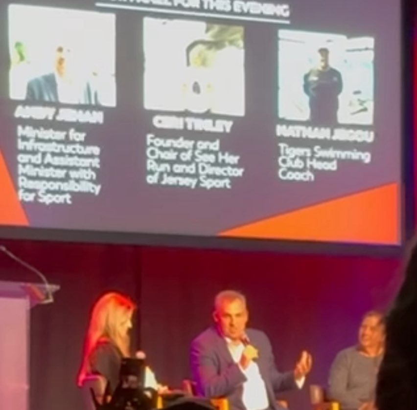 Thanks to <a href="/JerseySport/">Jersey Sport</a> for a great evening. So good to celebrate #Sport and especially the #Volunteers 
Congratulations to the two new hall of fame members Dan Halksworth and Sally Minty‑Gravett MBE