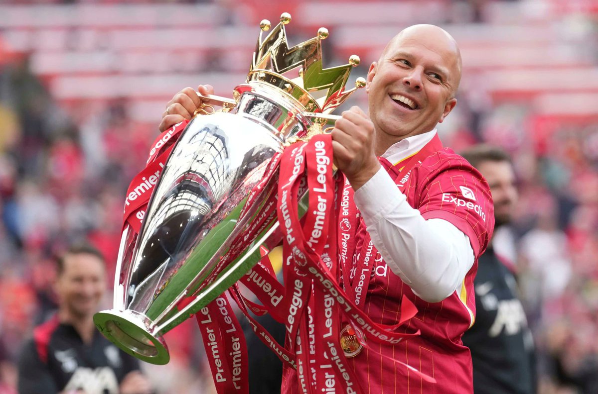 AnfieldEdition's tweet image. We&apos;ll always be grateful for last season, but this has to be the end now.

A Liverpool manager cannot lose 9 out of 12 games. A Liverpool manager cannot concede 4 goals to PSV at Anfield, or 3 goals to Nottingham Forest. A Liverpool manager cannot be sat in 12th place.

There are…