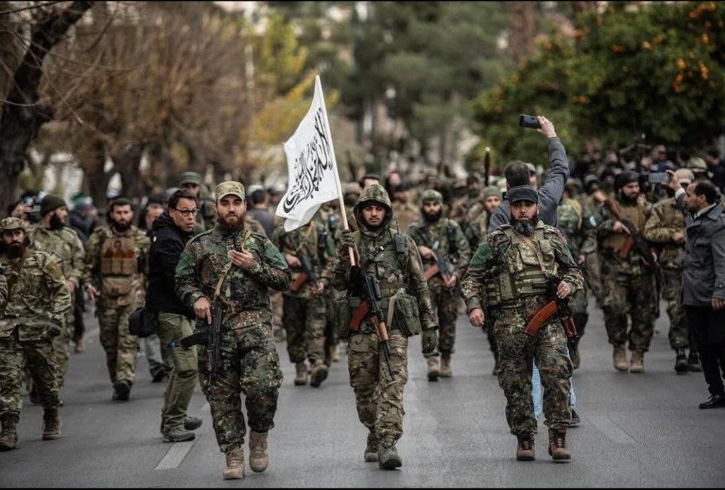 ﴿أُذِنَ لِلَّذينَ يُقاتَلونَ بِأَنَّهُم ظُلِموا وَإِنَّ اللَّهَ عَلى نَصرِهِم لَقَديرٌ﴾ [الحج: 39]

بداية معركة ردع العدوان كانت بقراءة هذه الآية..
ردع العدوان من أيام الله..
أيام نصر الله فيها عباده وأذلّ فيها عدوه..
الحمد لله على النصر المجيد، ونسأله سبحانه التمكين في الأرض..