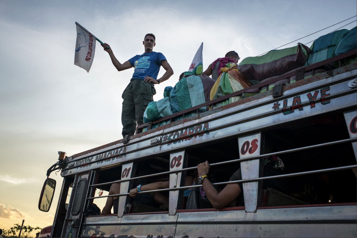 y particularmente en materia de reforma rural y acceso a la tierra, prioridades en las que Francia seguirá colaborando como país acompañante.