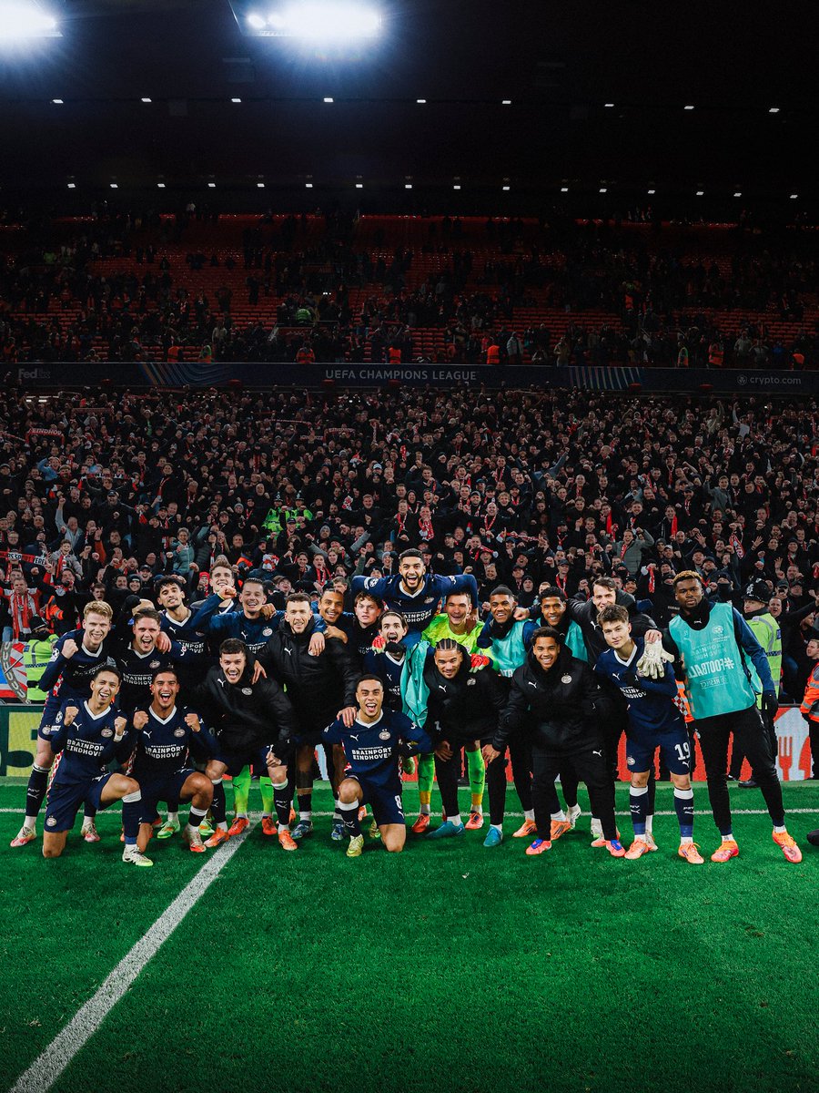 That sound, that madness.
These are not supporters.
It’s a red and white army. 

#LIVPSV #UCL