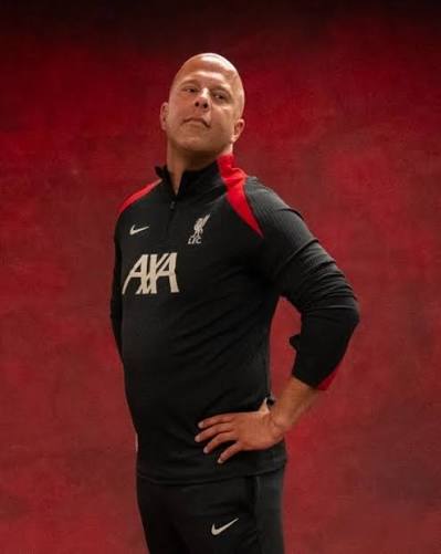 Before posting #slotout please remember, this is a human being you are speaking about. He must be hurting right now. He has a family to look after. He needs to be supported and protected, ideally with a ten year contract. #slotin #BeKind