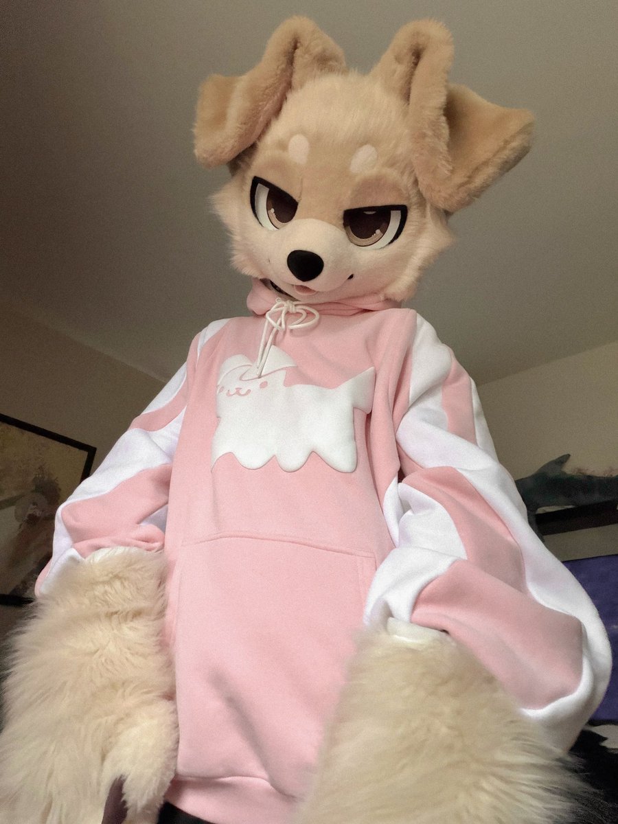 narpylive's tweet image. SWIRL HOODIES!!!!!