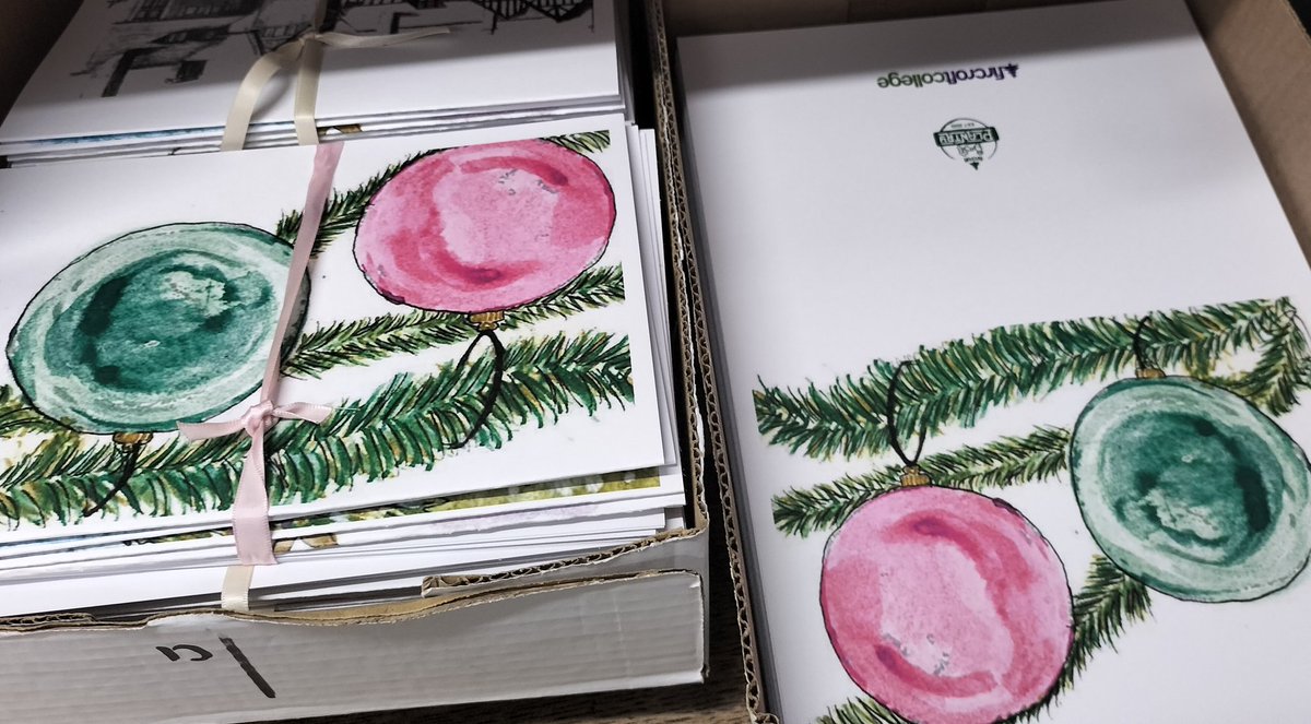 FircroftPlantry's tweet photo. A beautiful, cold day outside, and a warm, creative one inside! Christmas will soon be coming to Fircroft Plantry! 

@FircroftCollege https://t.co/xzkkJuvOOl