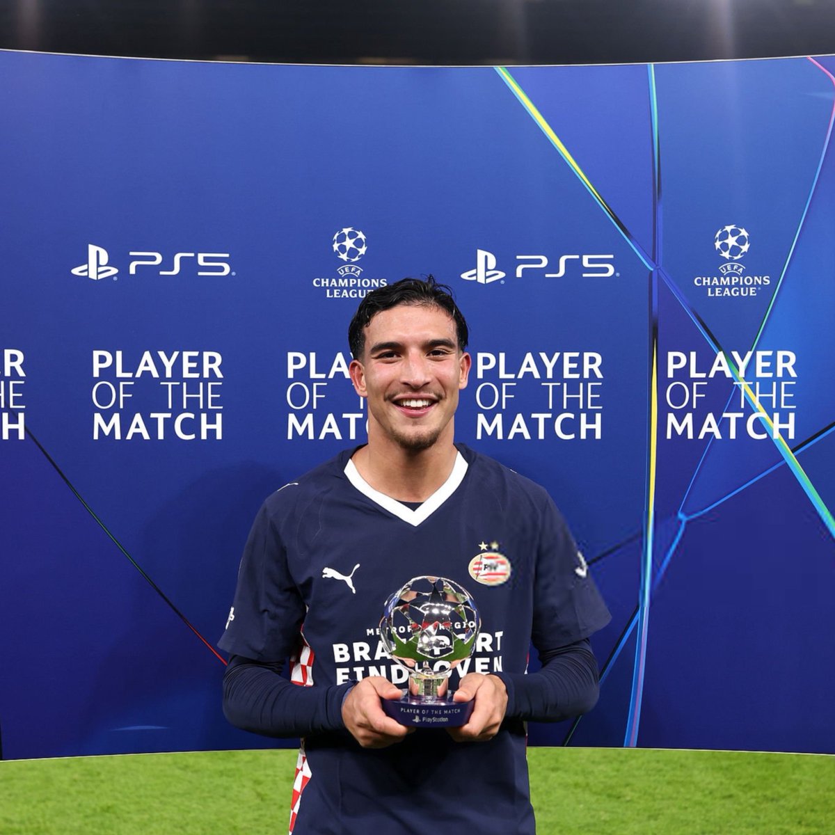 VibesFoot's tweet image. 🔴 𝗢𝗙𝗙𝗜𝗖𝗜𝗘𝗟 - 𝗖𝗢𝗨𝗛𝗔𝗜𝗕 𝗗𝗥𝗜𝗢𝗨𝗘𝗖𝗛 𝗘𝗦𝗧 𝗡𝗢𝗠𝗠𝗘́ 𝗛𝗢𝗠𝗠𝗘 𝗗𝗨 𝗠𝗔𝗧𝗖𝗛 𝗖𝗢𝗡𝗧𝗥𝗘 𝗟𝗜𝗩𝗘𝗥𝗣𝗢𝗢𝗟 ! 🎖️🇲🇦