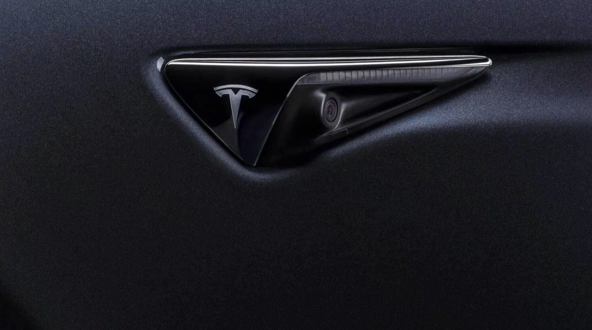 joehansen's tweet image. Tesla Full Self-Driving warrants huge switch-up on essential company strategy

Tesla Full Self-Driving has warranted a huge switch-up on an essential company strategy as the automaker is hoping to increase the take rate of the ADAS suite.

Unlike other automotive companies, Tesla…