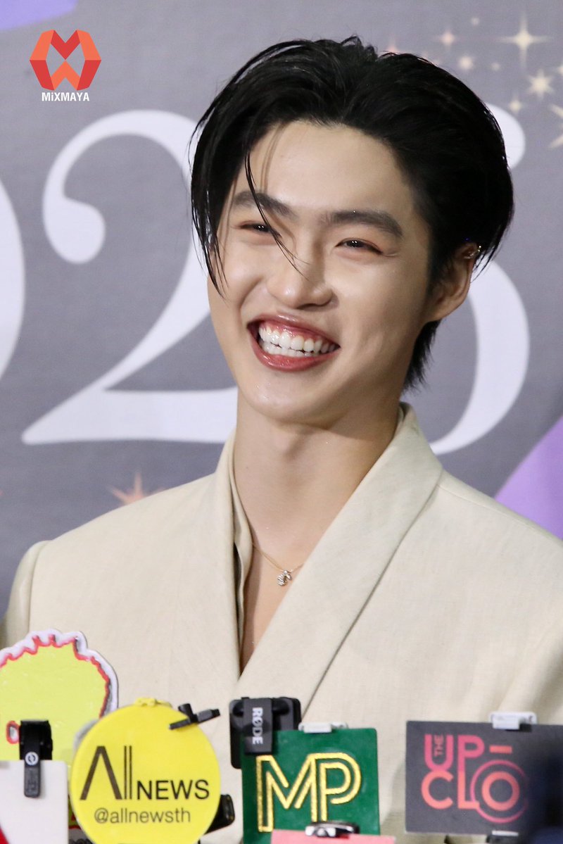 “ลูค-มิค” ช่วงสัมภาษณ์กับสื่อในงาน “GMMTV 2026 MAGIC VIBES MAXIMIZED” 🔮✨

#GMMTV2026
#LukeMick 
#lukeso_ #mickmetas