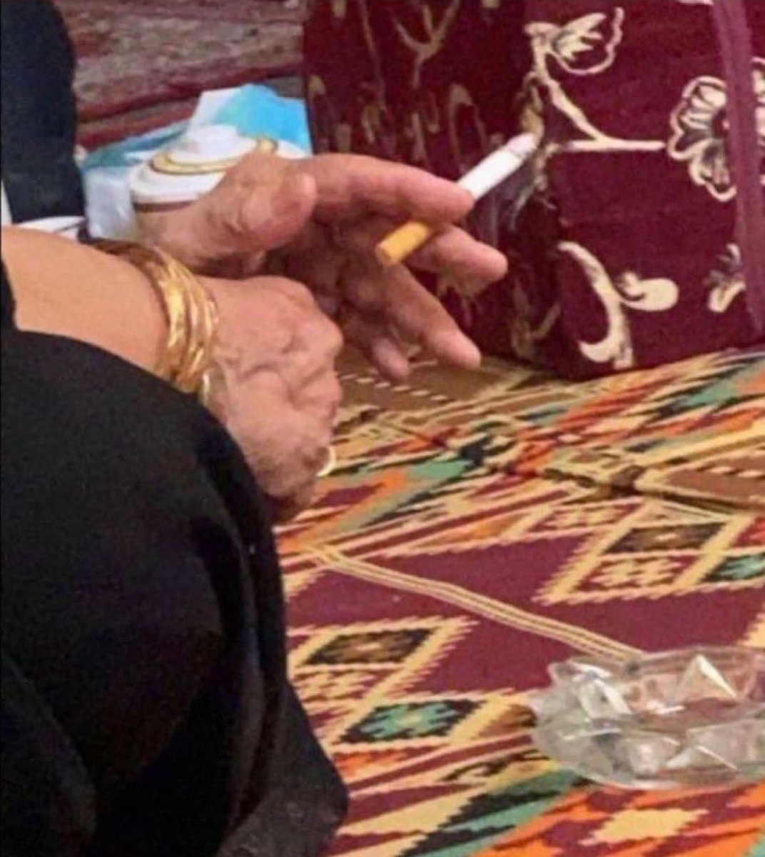 حاكمة العالم tweet media