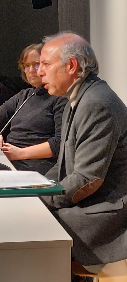 Avui a <a href="/periodistes_cat/">Col·legi de Periodistes de Catalunya</a> hem presentat 'La protestante. Ojos azules, corazón rojo', la tràgica història d'Ángela Iglesias Rebollar i el seu marit José Niebla, que van pagar amb les seves vides el seu desig de llibertat el 1937. El seu nét, Paco Niebla, signa una història colpidora