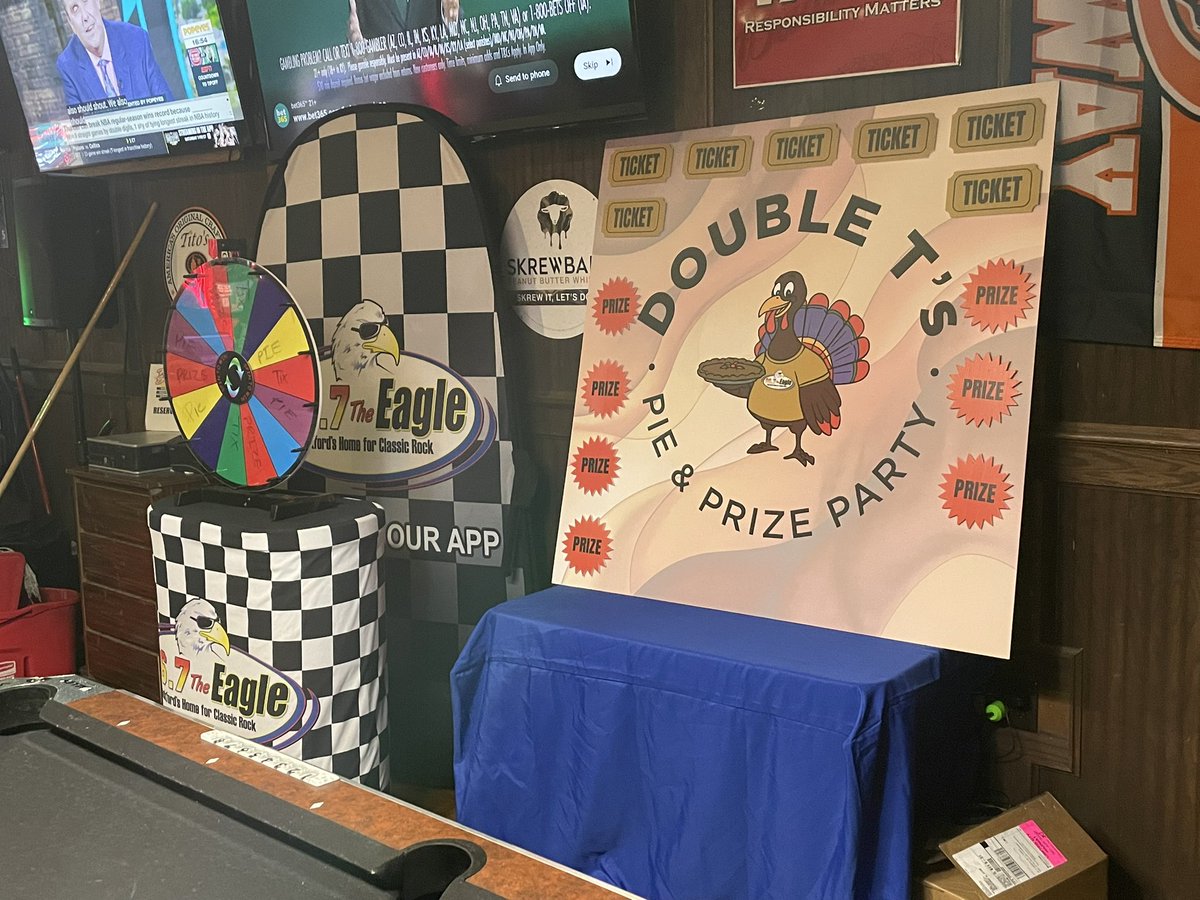 doubleTrocks's tweet image. Double T’s Pie &amp;amp; Prize Party at The Filling Station!