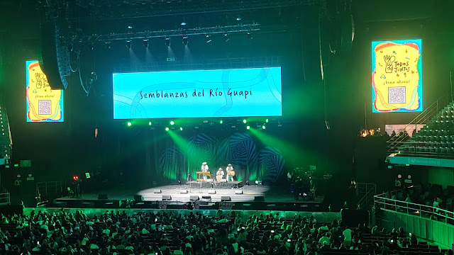 Queridos miembros de la Red de Periodistas, los invitamos a leer la nota de Papel y Signos sobre el concierto Todos Juntos, organizado por <a href="/Abacocol/">AbacoCol</a> y con el apoyo de <a href="/CECODES/">CECODES</a>.
Pueden leerlo por medio del enlace:
papelysignos.blogspot.com/2025/11/todos-…