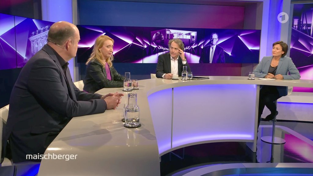 l8nighttracker's tweet image. Gute Spitze von Amann Richtung Alexander (WeLT): &quot;Merz hatte durchaus mediale Flankierung, ich will hier niemanden anschauen, aber es wurde gesagt, die Grünen, alles Knalltüten, alles Ideologen, und jetzt kann er es selber nicht.&quot; Kein Widerspruch von Alexander.
#maischberger