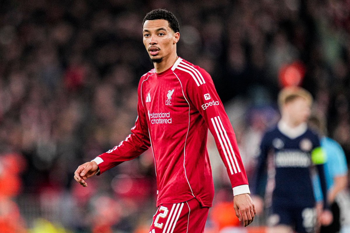 VibesFoot's tweet image. 🔴 Arne Slot 🇳🇱 : « En seconde période, je me demandais constamment 𝗰𝗲 𝗾𝘂𝗶 𝗻&apos;𝗮𝗹𝗹𝗮𝗶𝘁 𝗽𝗮𝘀 𝗮𝘃𝗲𝗰 𝗛𝘂𝗴𝗼 𝗘𝗸𝗶𝘁𝗶𝗸𝗲. 😬

𝗜𝗹 𝘀𝗲𝗺𝗯𝗹𝗮𝗶𝘁 𝗶𝗻𝗰𝗮𝗽𝗮𝗯𝗹𝗲 𝗱𝗲 𝗯𝗼𝘂𝗴𝗲𝗿 𝗰𝗼𝗺𝗺𝗲 𝗲𝗻 𝗽𝗿𝗲𝗺𝗶𝗲̀𝗿𝗲 𝗺𝗶-𝘁𝗲𝗺𝗽𝘀. 

𝗖&apos;𝗲𝘀𝘁 𝗽𝗼𝘂𝗿𝗾𝘂𝗼𝗶…