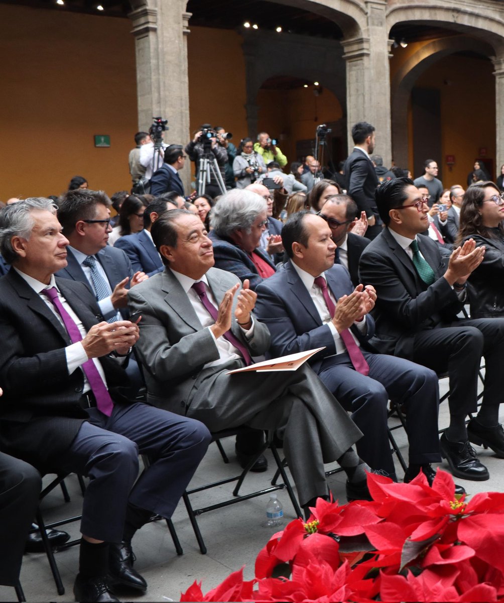 🔵 Hoy asistí a la presentación de la Política Nacional de Inclusión Financiera 2025–2030, que define una meta clara: que las personas y las empresas cuenten con un sistema financiero accesible, inclusivo y seguro y puedan hacer uso de productos y servicios financieros formales y