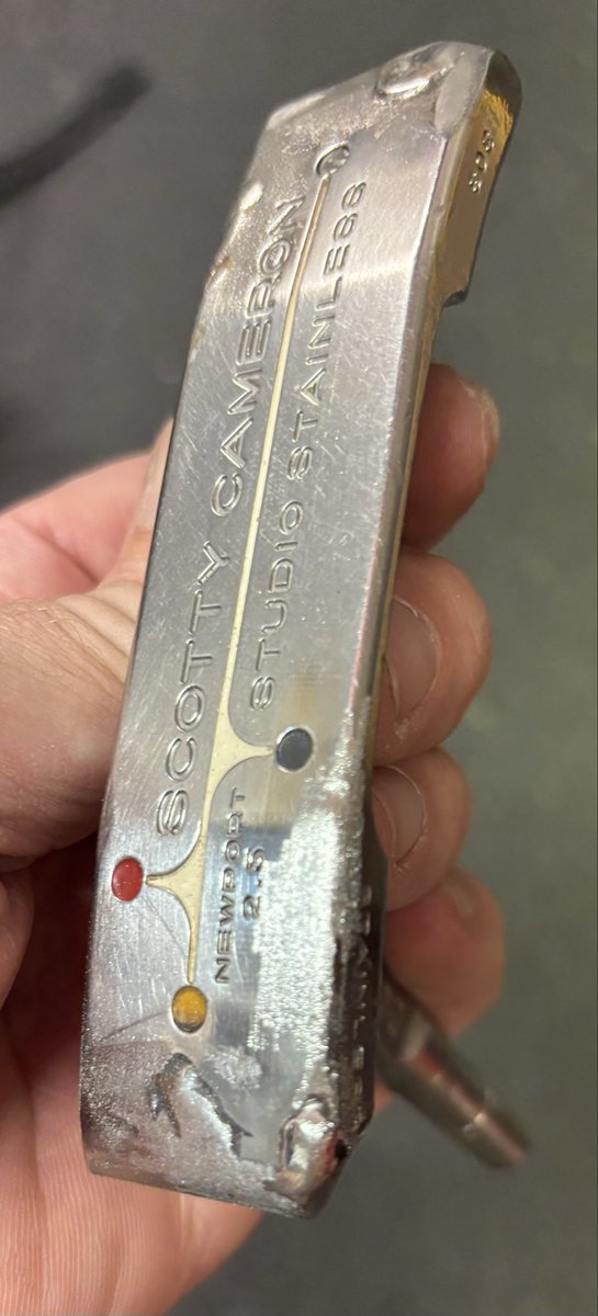 BeaugeyCustom's tweet image. Check out this Scotty Cameron brought back to life. See the before and after.