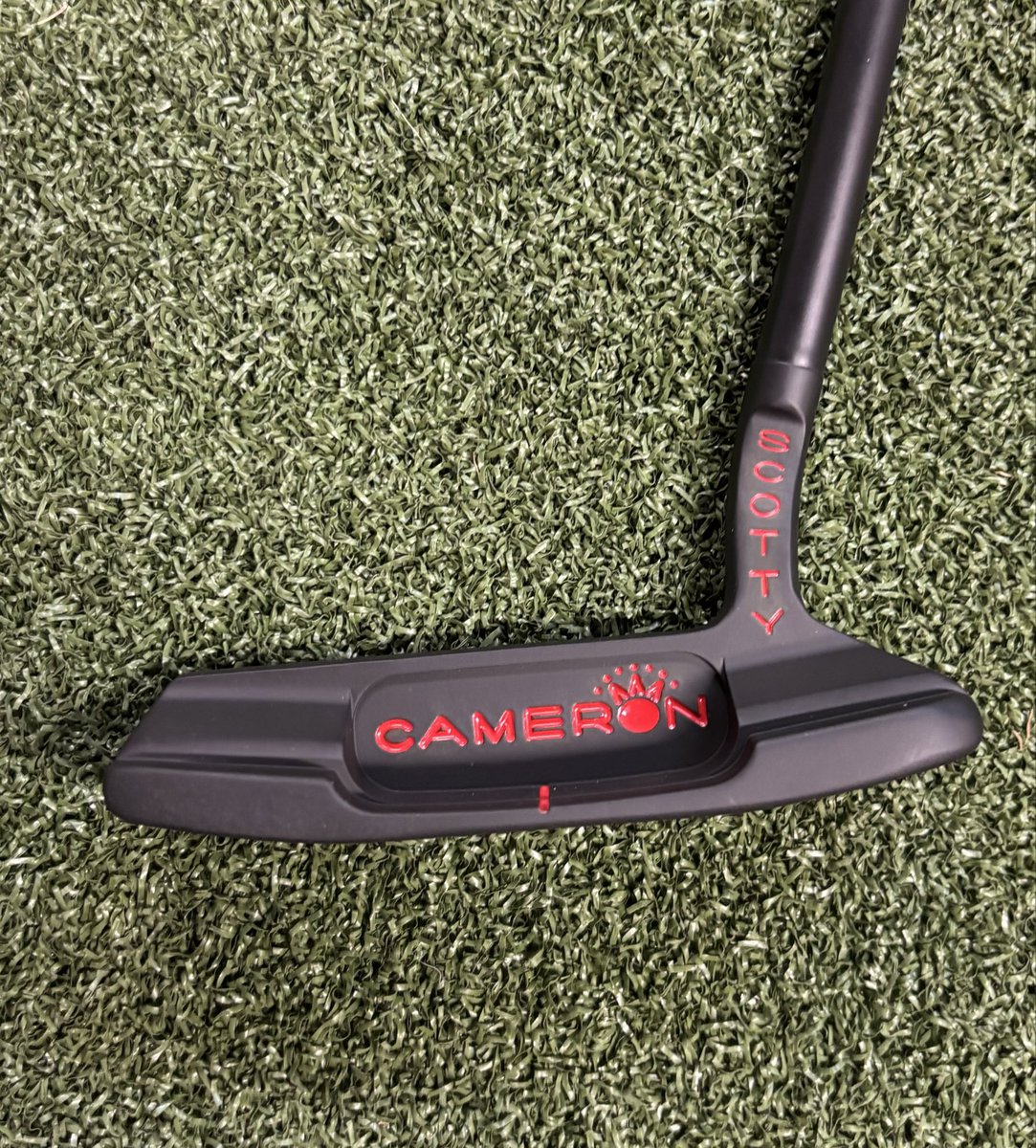 BeaugeyCustom's tweet image. Check out this Scotty Cameron brought back to life. See the before and after.