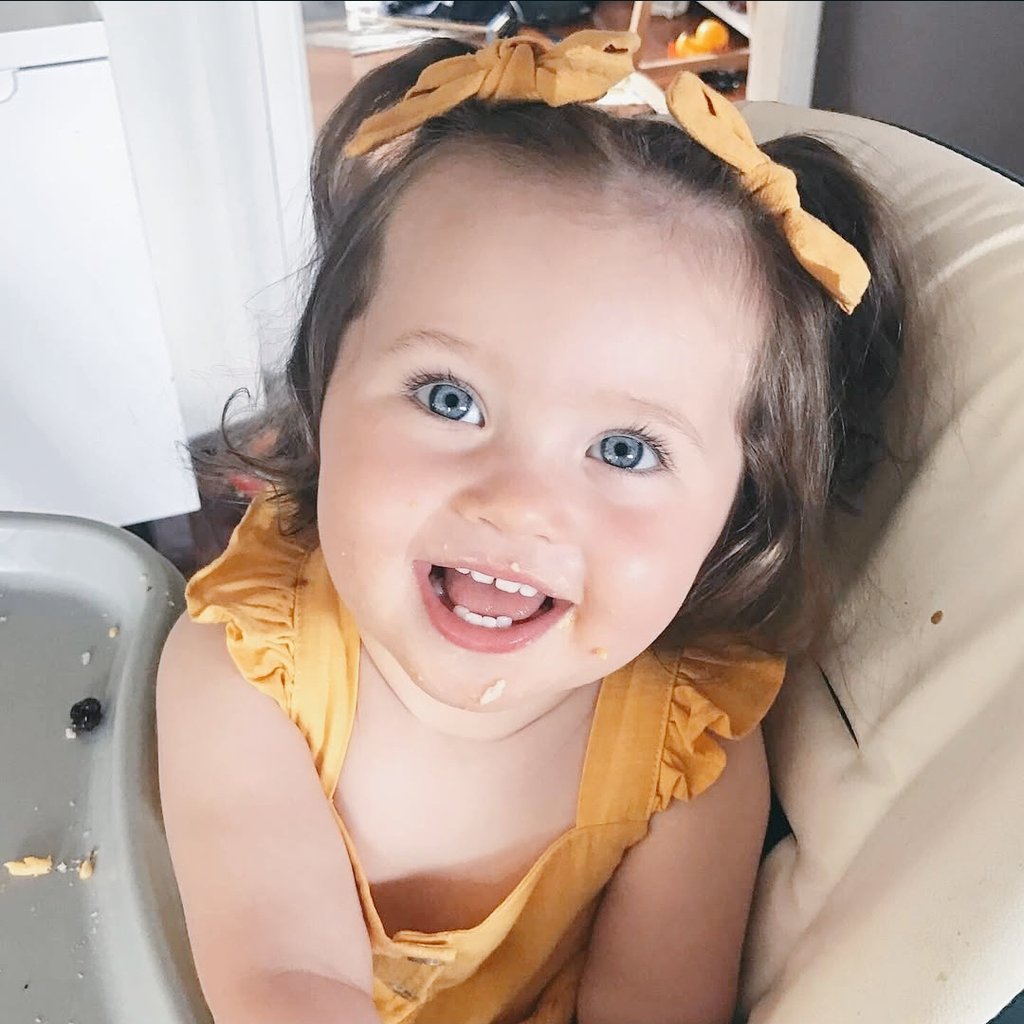 Mi pequeña pulga 💜💛