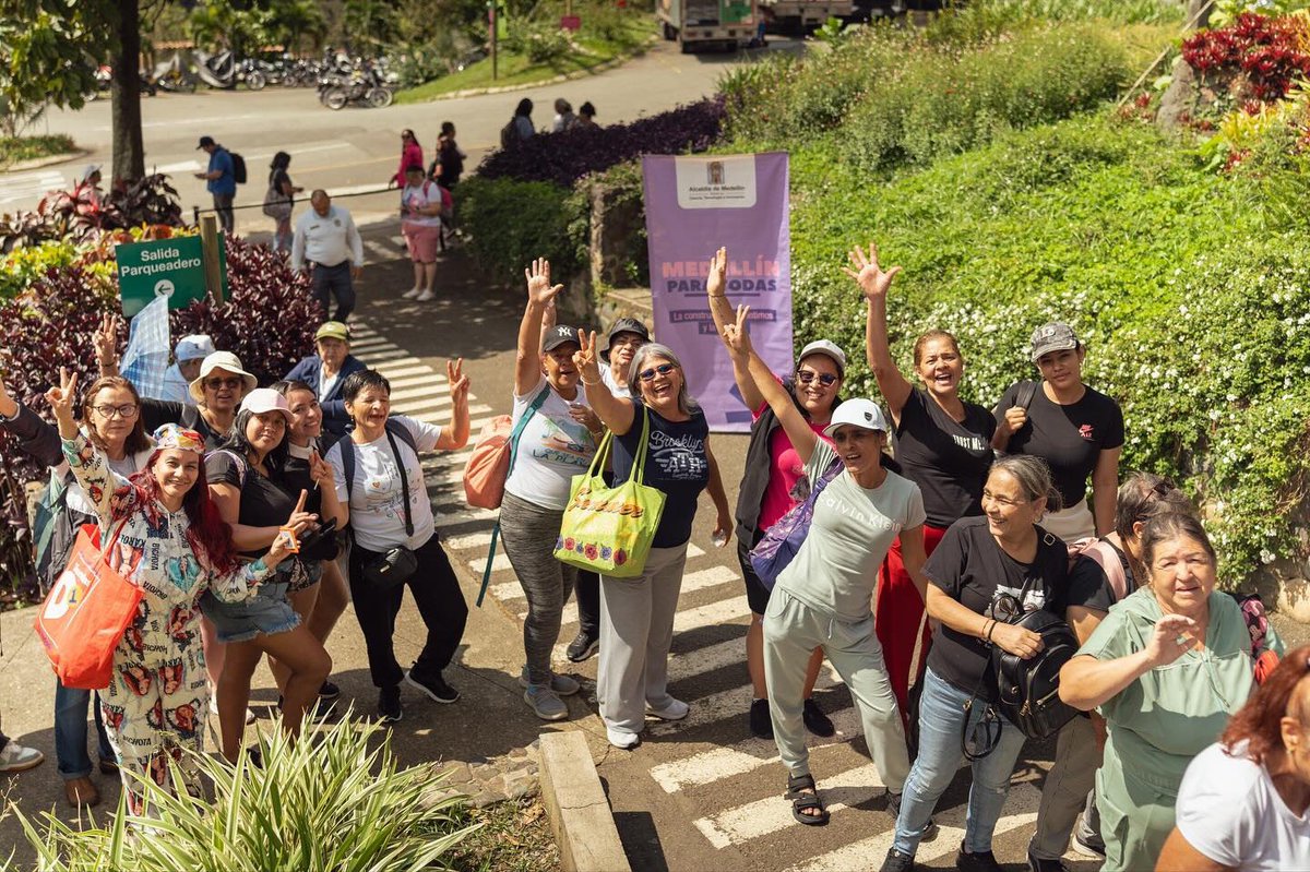 pelotasdedanira's tweet image. #Ciudad 🎹| La UVA de la Armonía será el epicentro de la Feria de Manrique a la Ciudad: Orsos a otro nivel, evento de la @AlcaldiadeMed.

Conoce todos los detalles aquí:
👉 laspelotasdedanira.com/en-manrique-se…