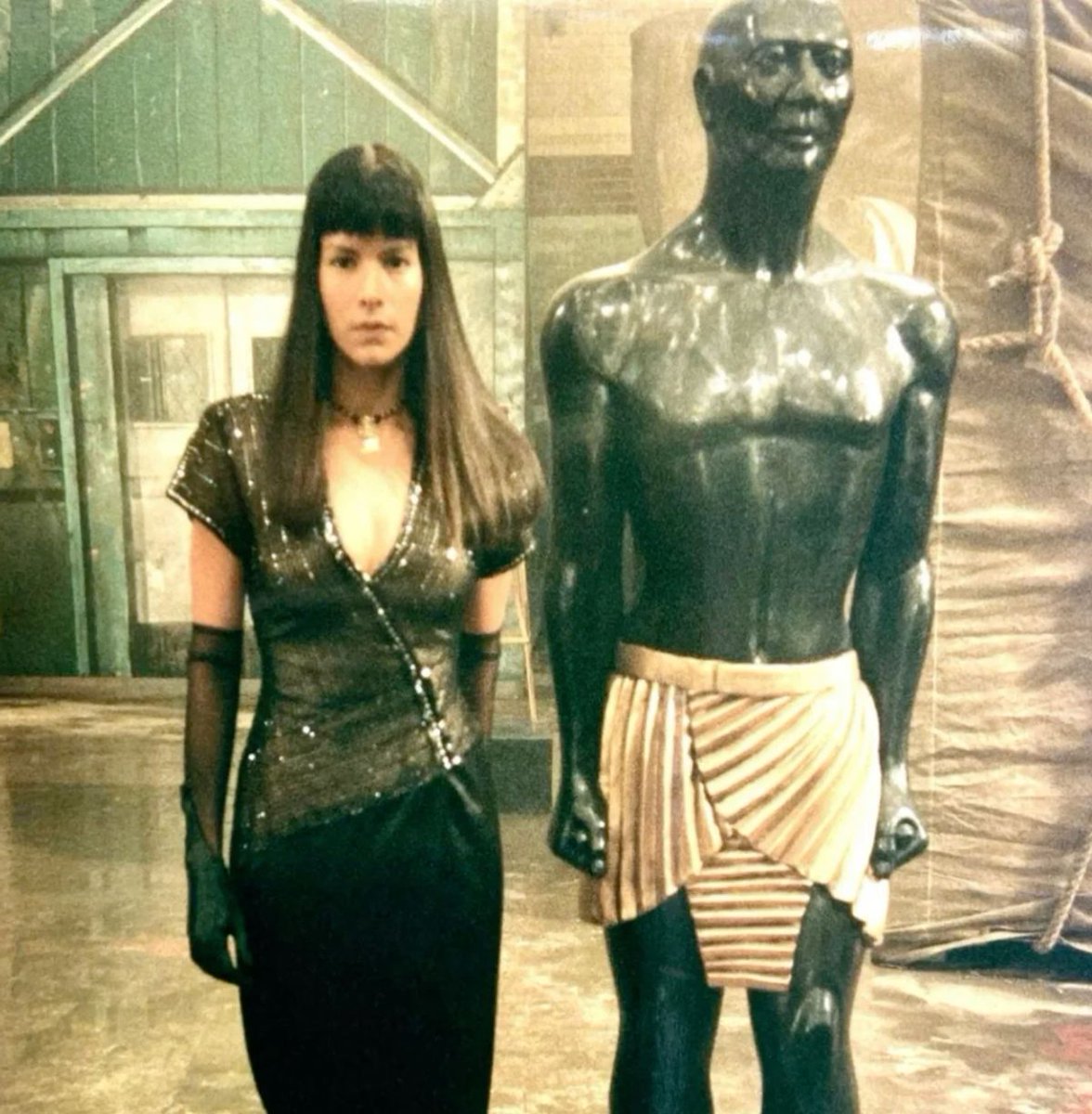 themummia's tweet photo. Upgrade or downgrade pairing?
#meela #themummy https://t.co/em90neGOXh