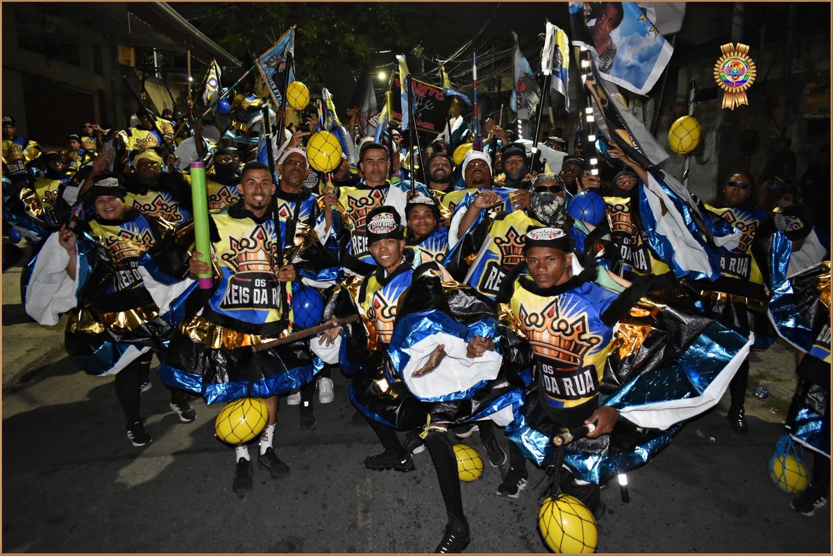 Patrick94516654's tweet photo. Paramos as redes sociais no dia 15! 💪🏾💪🏾🥳
104 Jhony bravo na rua. 🙅🏾‍♂️
Agradeço a presença de todas as turmas q estavam presente. 

É os REIS!! 👑 Aguardem o show carnaval.. https://t.co/rSO2zQm9Vk